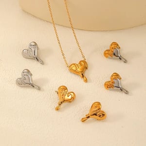 1 Pair Simple Series Classic Heart Stainless Steel Women Stud Earrings h5